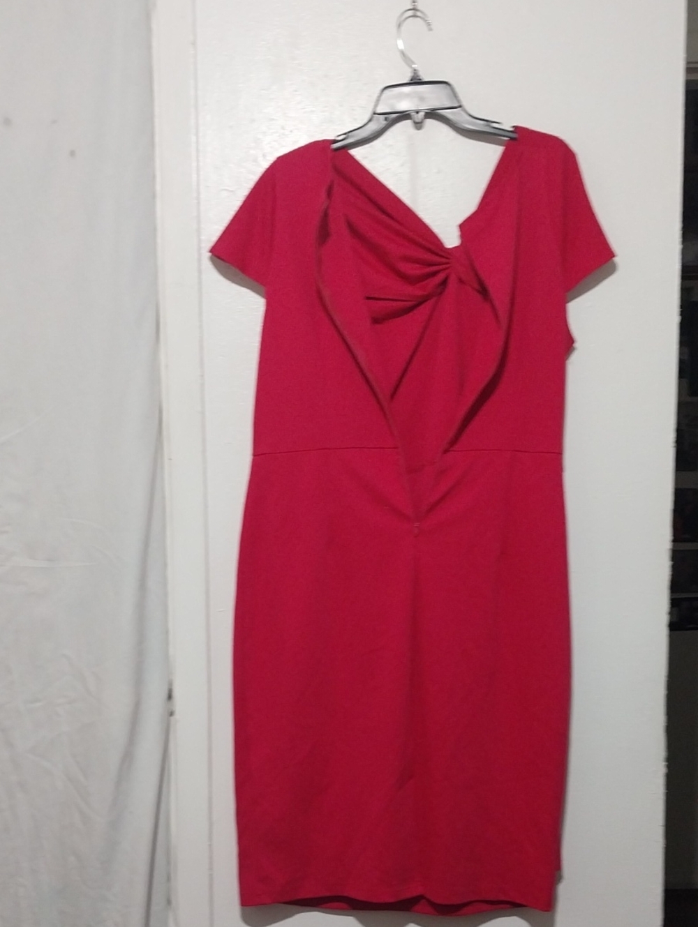 VFISH DRESS - Picture 2 of 4
